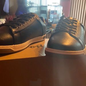 Black and Brown VOSTEY Foot Wear